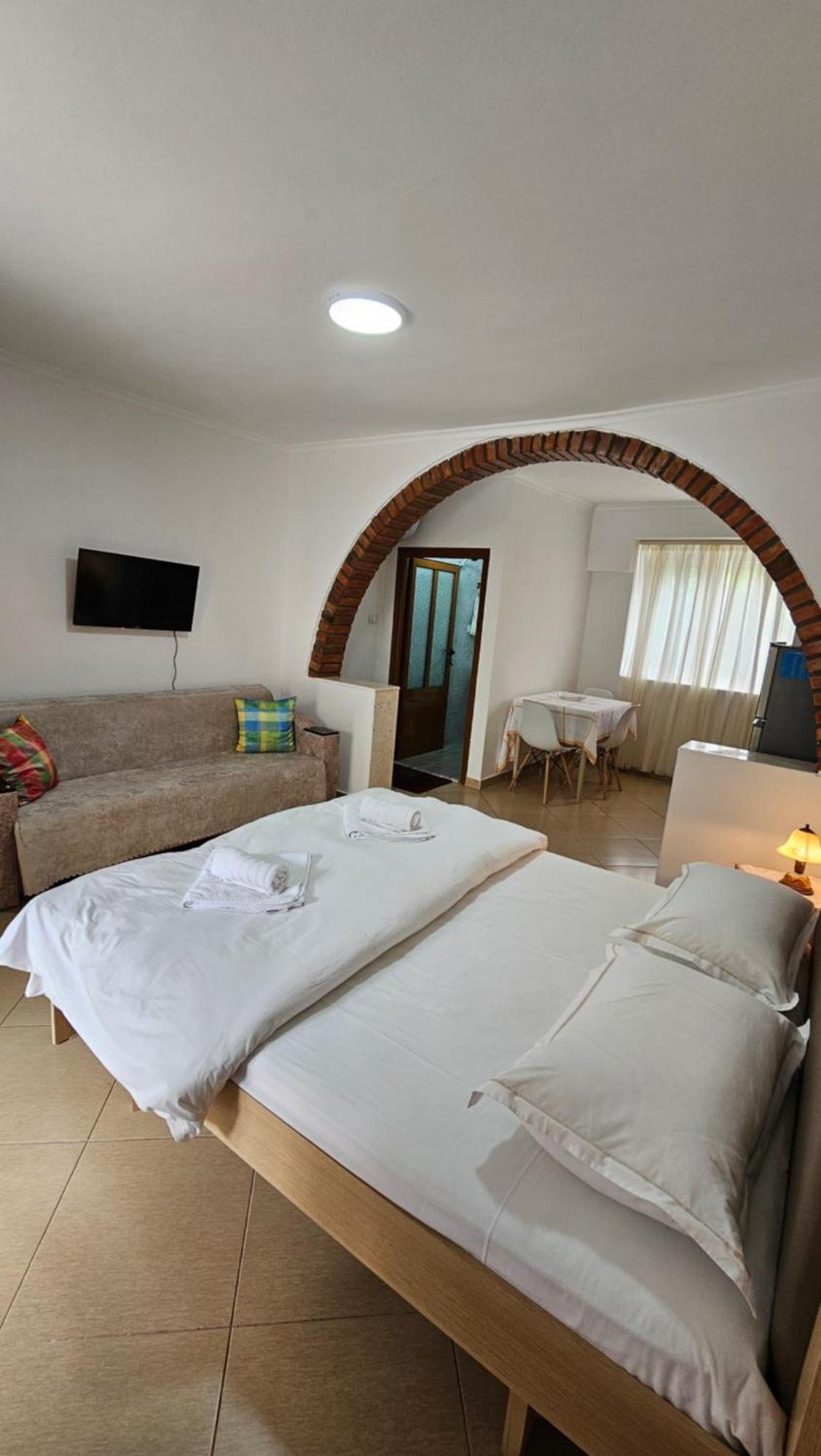 Aliaj Guest House Berat Kültér fotó